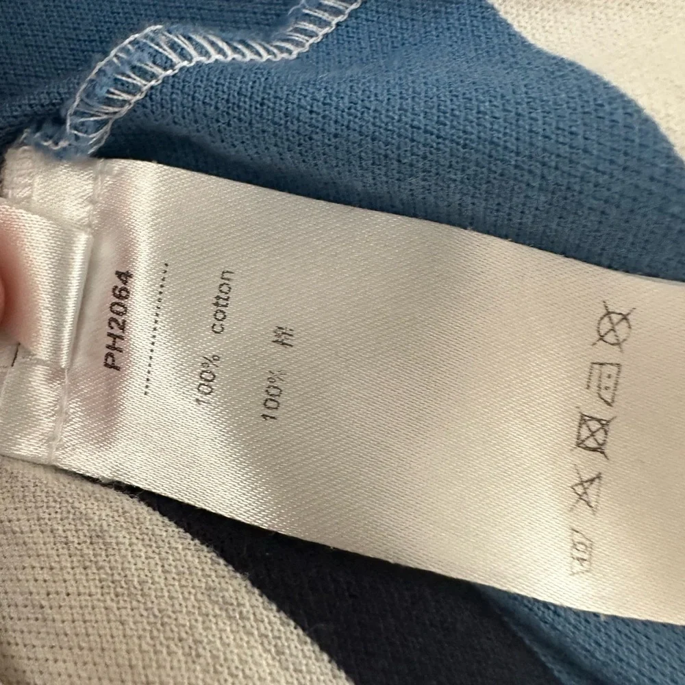 Lacoste Men's Light Gray Polo Shirt with Navy Accents - Picture 9 of 11